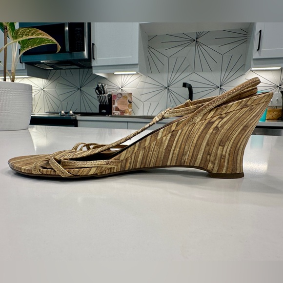 New York Transit Wedge Heel Sandals, Size 9 - Picture 5 of 11
